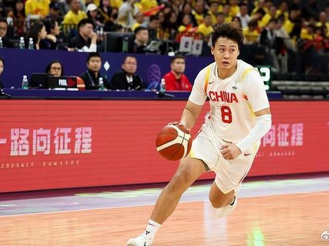 中国男篮对阵日本12人名单！内线优势明显，郭士强打造全新锋线群