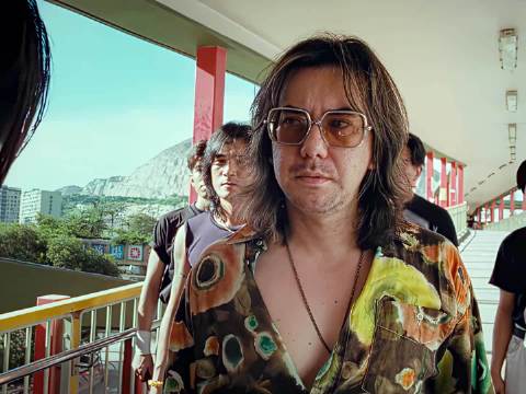 “一声好朋友，一生好朋友”