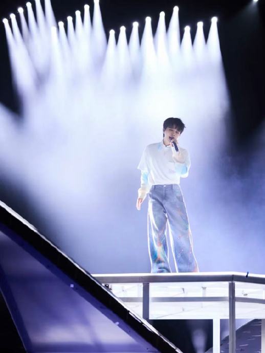 陶喆谢霆锋等2026湖北演唱会指南，周深王力宏抢票攻略全在这