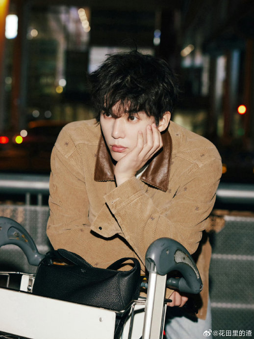 王安宇与CELINE的合作有哪些创纪录的头衔和待遇？