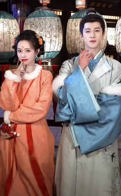 孟子义、李昀锐《尚公主》双人营业手势舞来啦，好萌的两个人