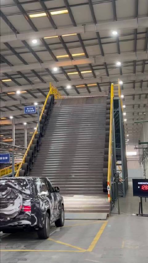 比亚迪3月5日发布颠覆性技术，旗舰车型挑战天门山越野