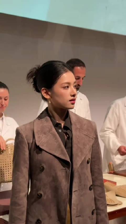 中国女模闪耀米兰时装周，星光熠熠！