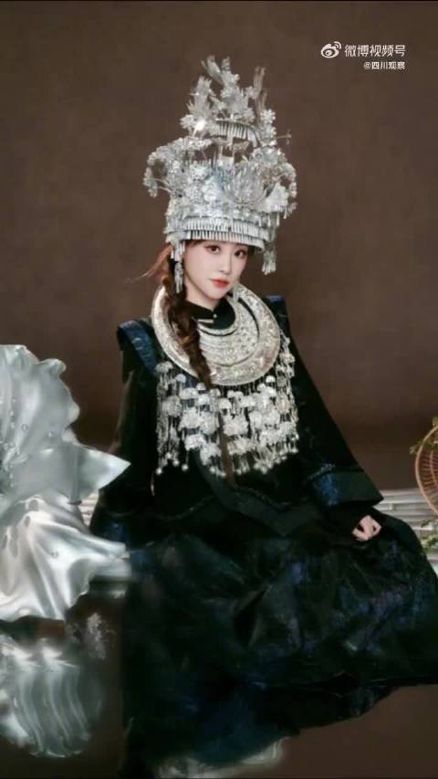 祝绪丹演绎苗疆少女