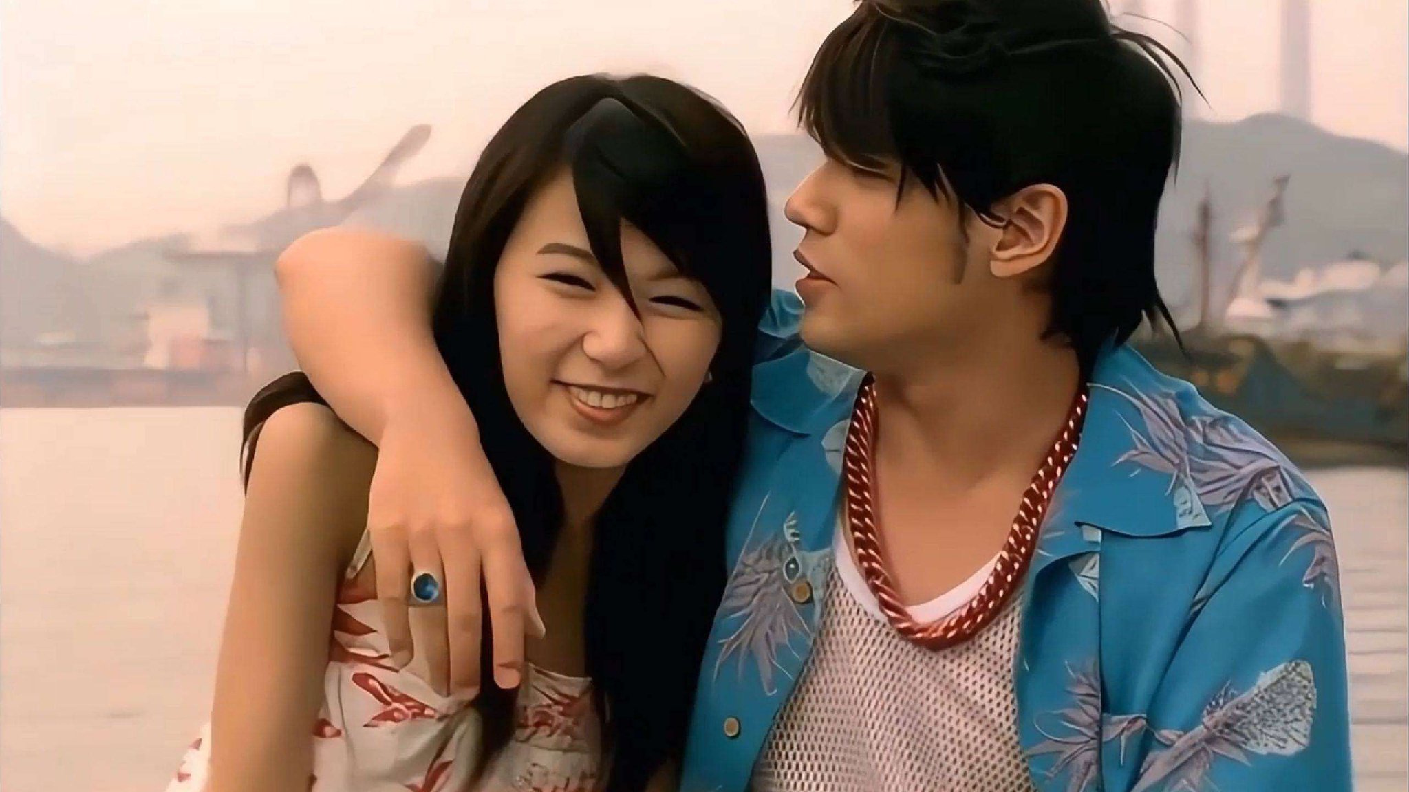 06年周杰伦带田馥甄逛基隆夜市,勾脖子画面曝光甜度超标