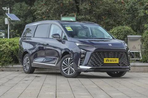 三排放倒能当床，满亏电还不怂？这辆别克GL8，终于把MPV的坑填平