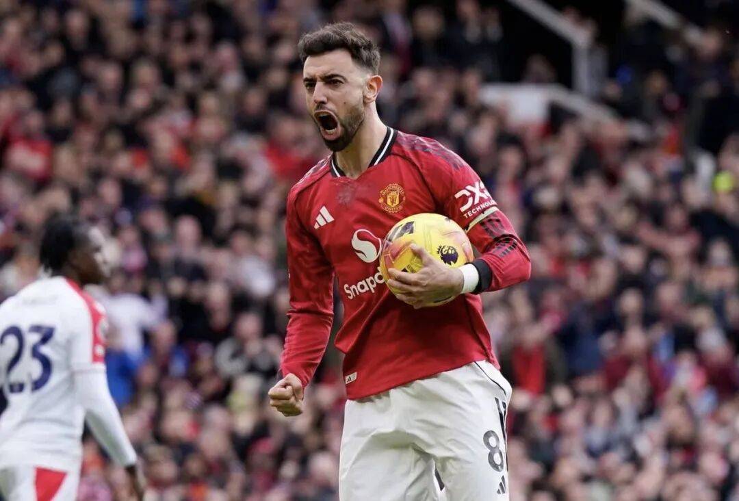 曼联主场猎鹰，2-1击败水晶宫，Sofa评分如下，B费领衔、谢什科高光!_比赛_成功_传球