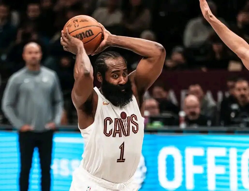 NBA战报 | 22+9+8!哈登终于回来了!骑士险胜篮网,莫布里17+13+4,艾伦20+6