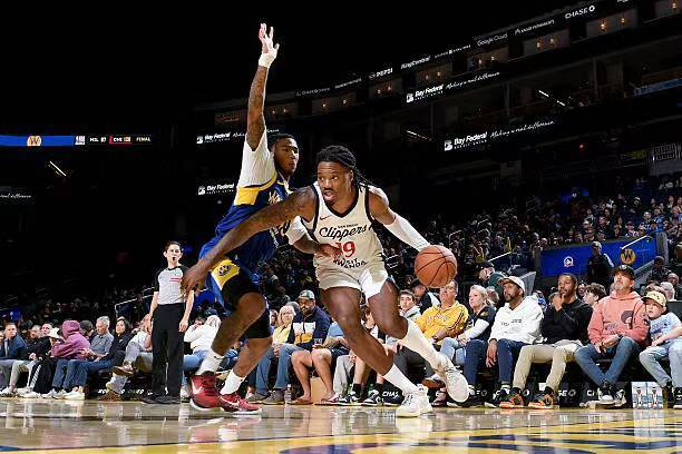 难得打出一场高分的表现，快船二队锋线新秀能否保持这样的效率？