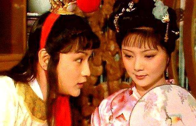 《红楼梦》｜能得到宝钗的爱，是宝玉梦寐以求的事