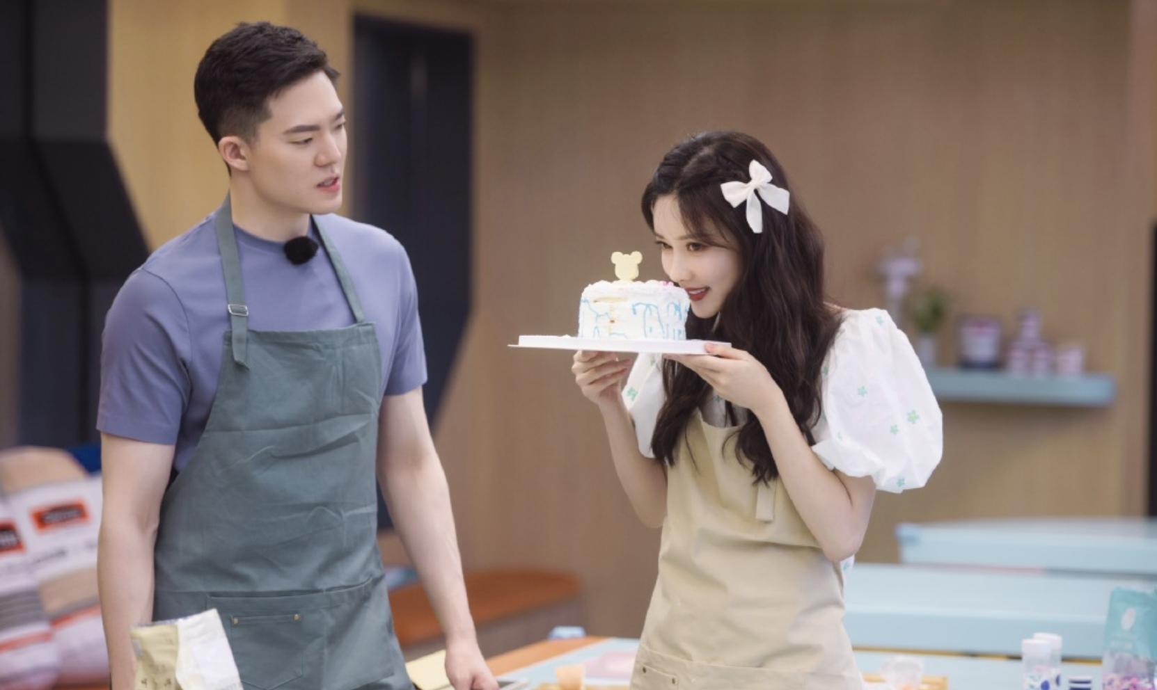 孟子义约会男嘉宾官宣恋情,王厚杰大方晒合影,女友颜值气质出众