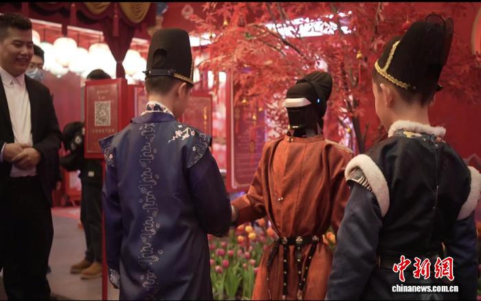 （新春走基层）锦绣上元入长安 数智唐风闹元宵