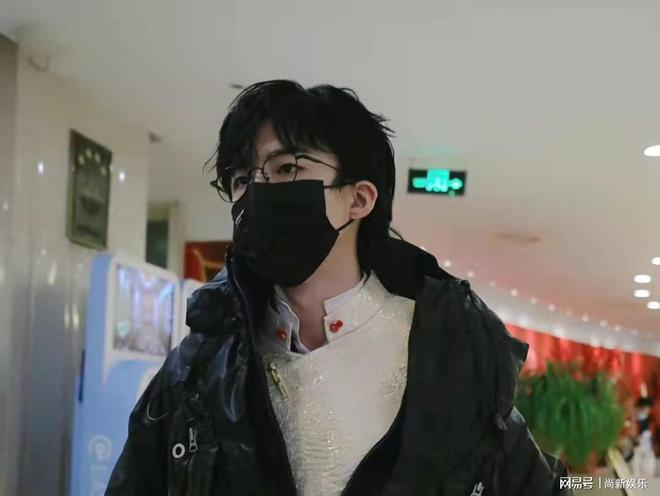 歌舞升平，群英荟萃，刘宇宁毛不易万茜宋轶参加央视元宵晚会