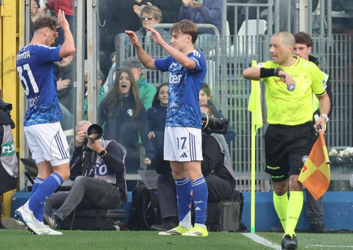 意甲最新积分战报:科莫超越尤文,那不勒斯绝杀,国米8连胜