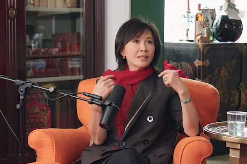 章泽天访谈刘嘉玲:如何把风雨冷暖活成了云淡风轻