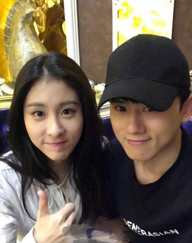张杰出轨张碧晨被抓包后离婚?谢娜秀完友情秀恩爱,开怼造谣者