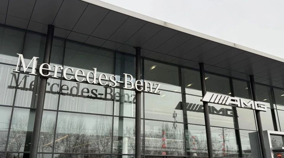 新春车市观察① 奔驰,战略谷底与黎明交汇点