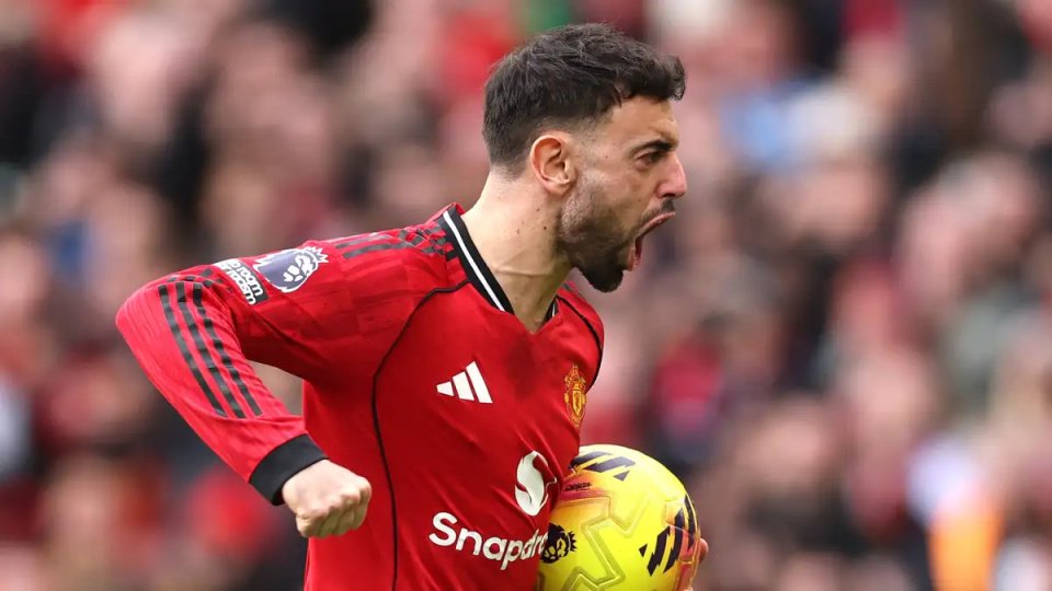 莱因克尔:B费是本赛季最佳,赖斯和哈兰德只有夺冠才能竞争