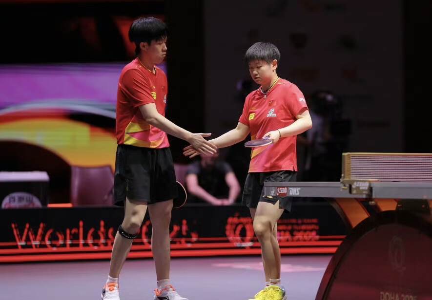 国乒连续输球引不满!双打损失惨重,外国选手:王楚钦是夺冠热门