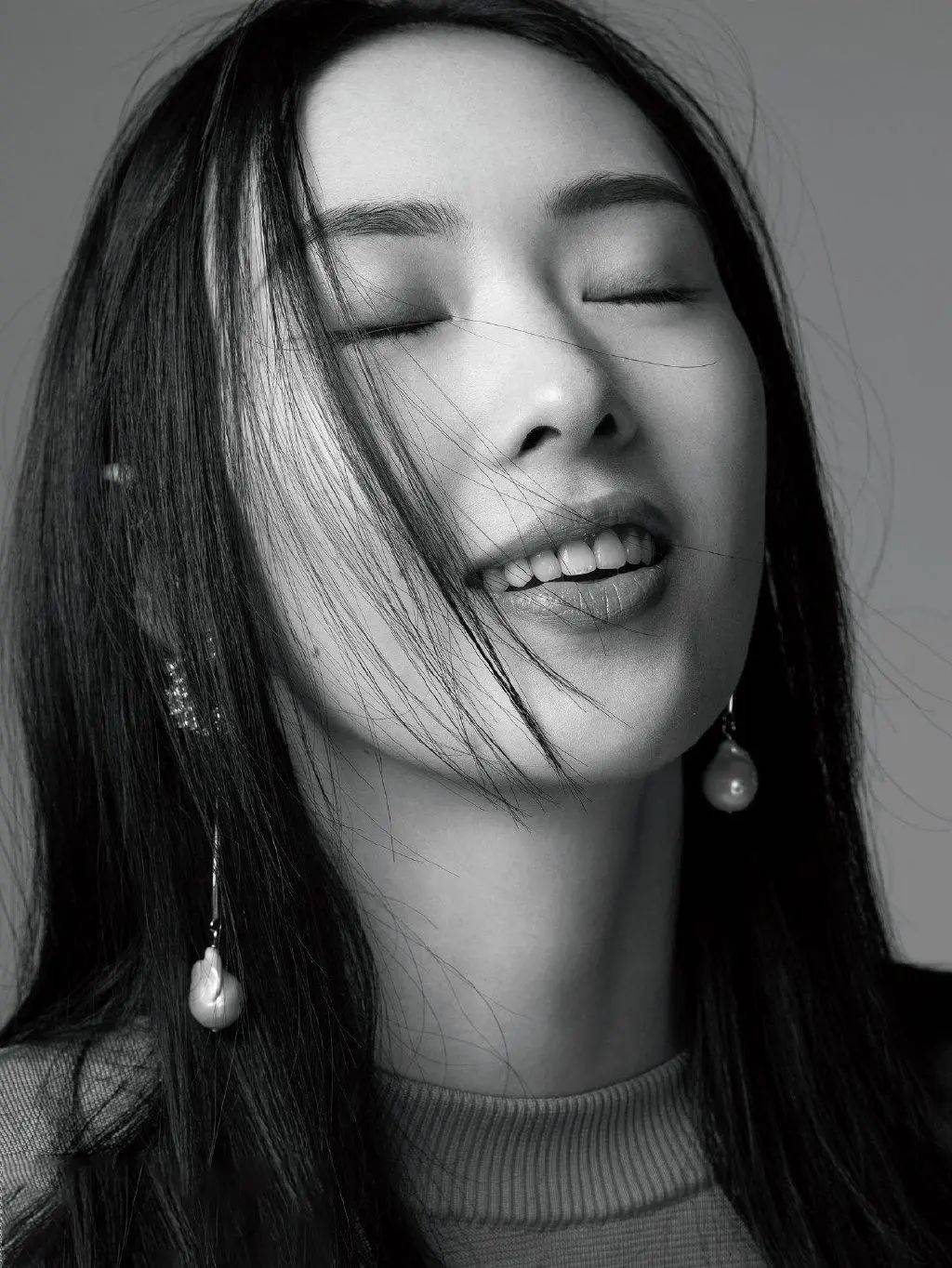 童瑶的通勤妆容真是干练又气质!6点技巧!10分钟简单快速上手_整体_眉毛_番茄