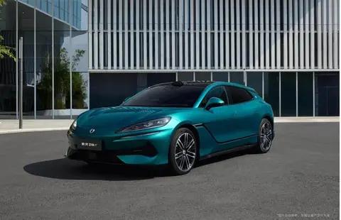 腾势Z9GT续航破千公里预售开启 比亚迪闪充技术或同步亮相