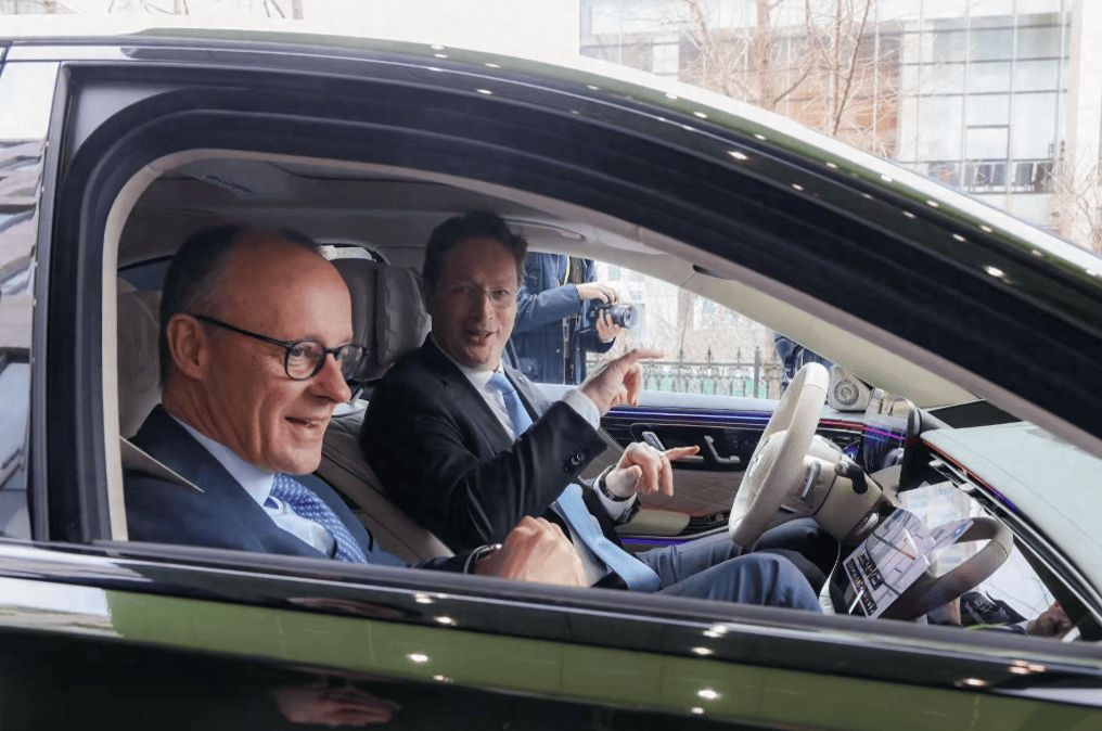 九年布局一场空?奔驰与Momenta深化合作，能解在华困局吗|丰田|别克|奔驰|奥迪|德系|豪华品牌|豪华车|轿车