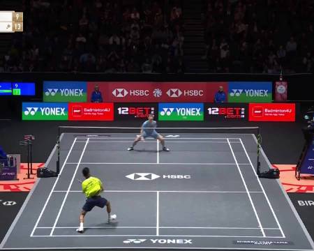 全英赛首日爆冷，石宇奇1-2不敌拉克什亚森