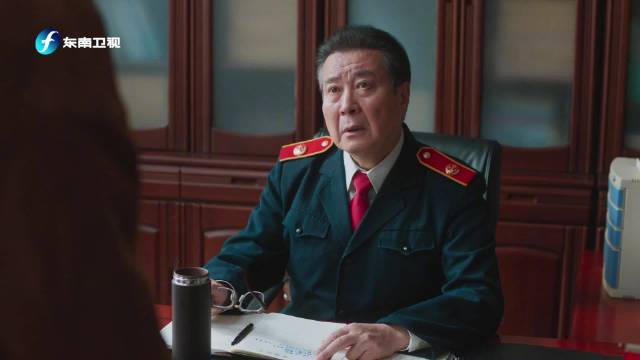 大涛到霍东风的酒楼闹事