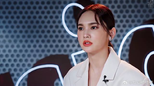 闪光音乐人进行投票，不料是公开的，这就尴尬了