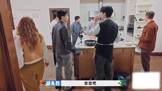 范丞丞做的面条，胡先煦吃了一碗又一碗，太美味了