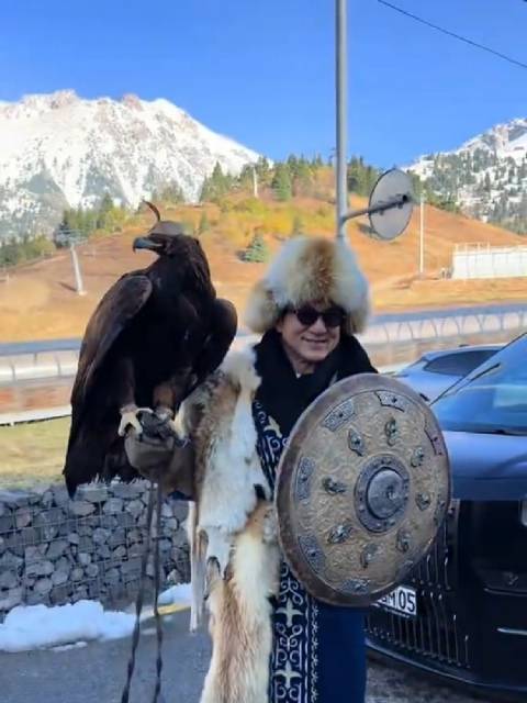 早安～哈萨克斯坦的成龙大哥 每天安利成龙