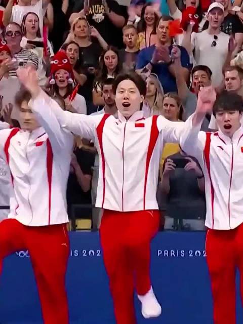 中国四大奥运健儿创佳绩，郑钦文潘展乐谢全红婵闪耀赛场