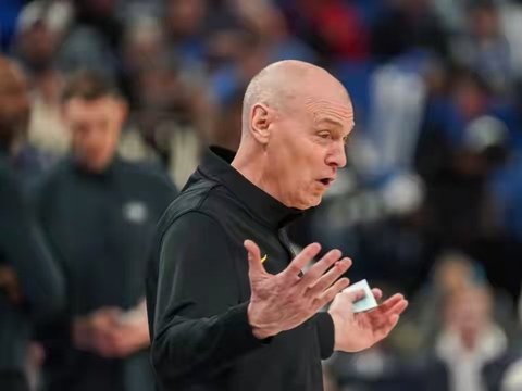 近7战场均16+8+4！模板老詹的野兽派锋线，真让步行者给练出来了