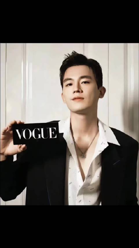 欧豪12年演艺路：从黑白禁区到生万物，角色打磨见真章