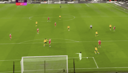 2-1神剧情 超级冷门诞生：全场仅4射 垫底队94分钟绝杀10.4亿豪门