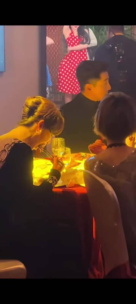 胡歌真的有那种贵族气质，满满的高级感！