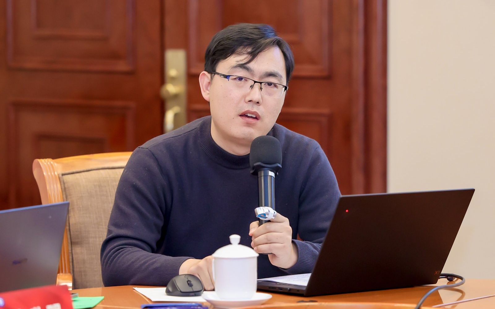 西北大學社會保障研究院執行院長聶建亮教授在第十二屆全國社會保障學術大會之養老服務分論壇上發言。中國社會保障學會供圖