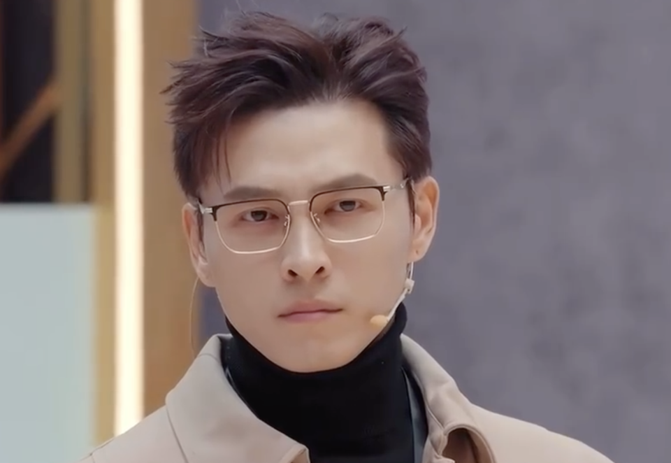 杨天真揭艺人官宣恋情被骂原因