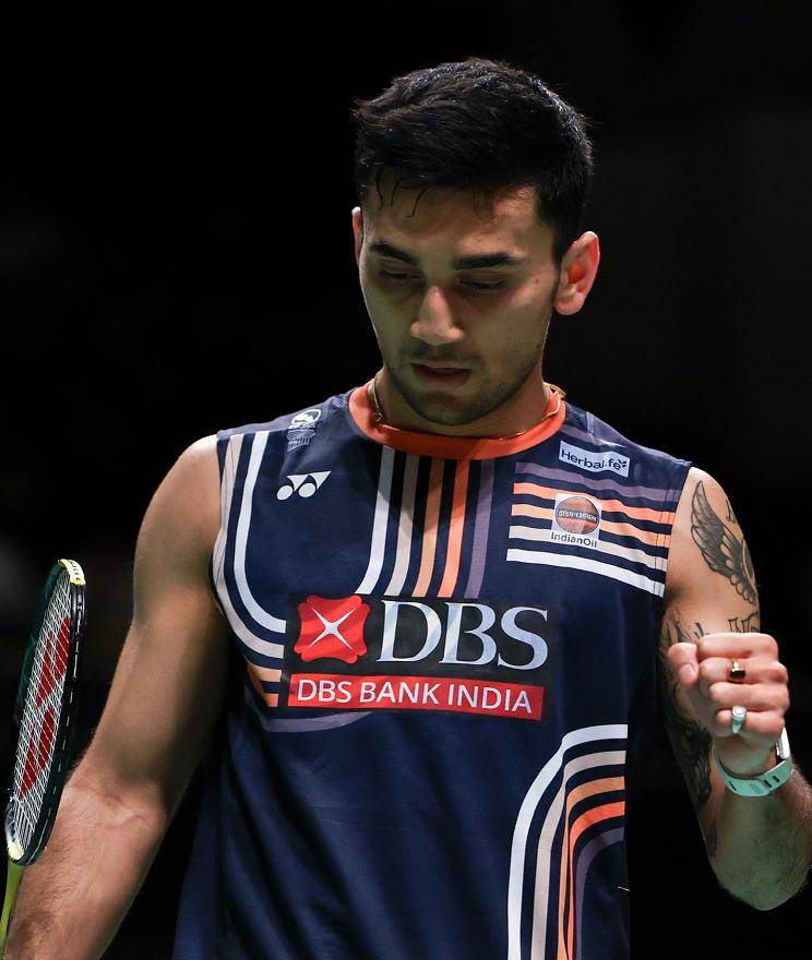 全英公开赛:世界第1爆冷出局!石宇奇1-2遭遇一轮游无缘卫冕