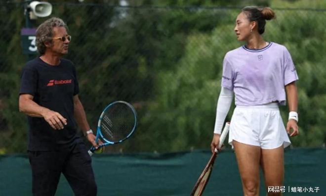 郑钦文温网前突换教练，纳达尔前功勋教头加盟引发球迷热议