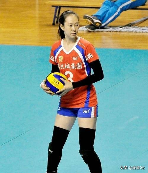 代理主教练陈方首秀赢球，赛后采访提到三点，是天津女排取胜关键