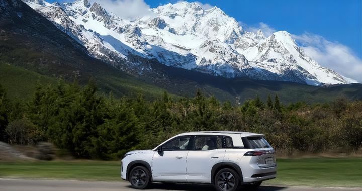 埃安i60加推210马到成功版，重塑10万级国民增程价值标杆