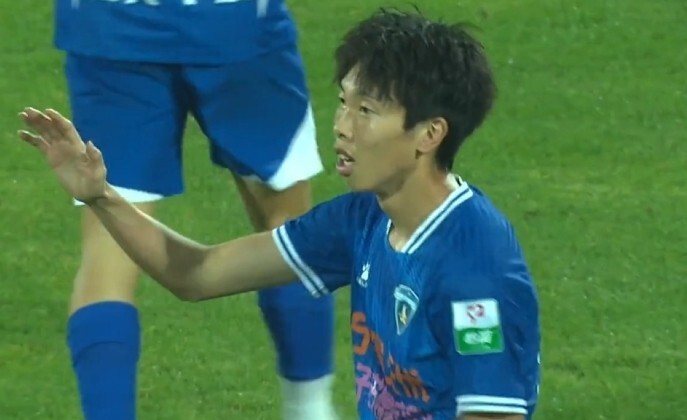 德转：原上海申花中场朱启文正式加盟南京城市