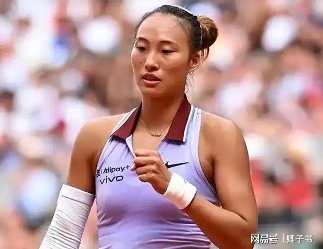 强势换血！郑钦文教练团队完成调整，红土名帅阿雷塞正式加盟