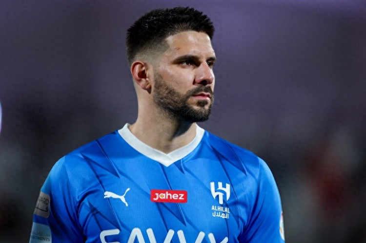 斯基拉:米特洛维奇被推荐给米兰和罗马,但他不是主要目标