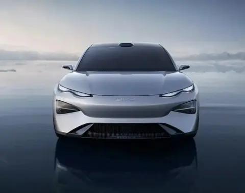 等疯了!比亚迪海豹08+海狮08确认2026Q1上市,20万起带兆瓦闪充