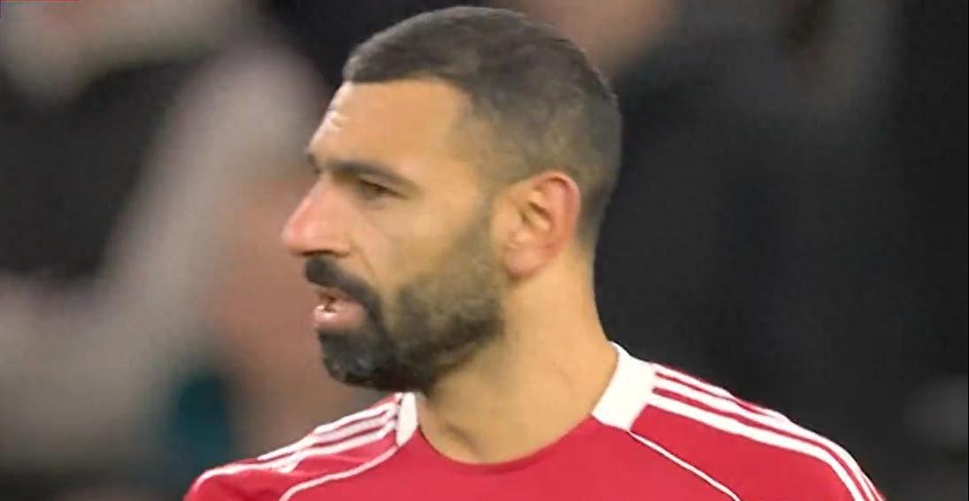 巴萨赢球出局，利物浦1-2爆冷，皇马再遭重创还陷双标争议