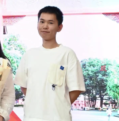 28岁中国博士生在意大利已失联近一个半月，搜救行动因雪崩风险暂停