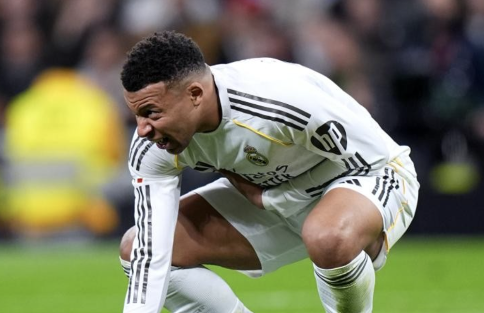 皇马官宣27岁姆巴佩左膝扭伤!采取保守治疗+不做手术 9天后踢曼城_新闻