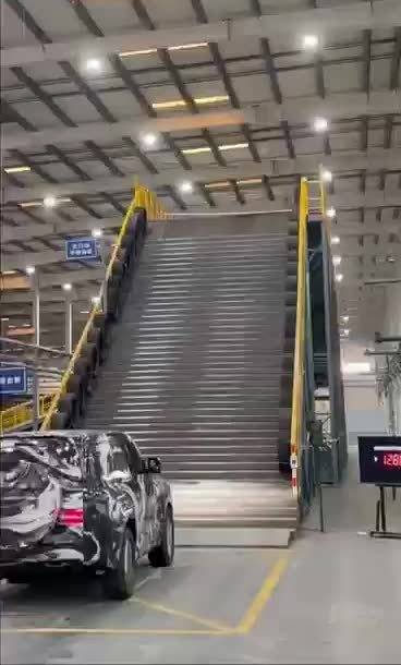 看样子貌似是在测试新款仰望U8